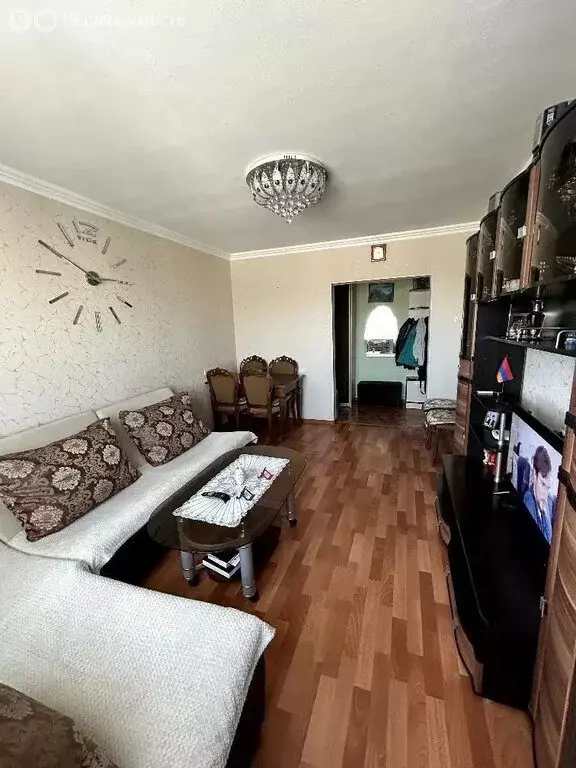 3-комнатная квартира: село Кулешовка, Пролетарская улица, 41 (64 м) - Фото 2