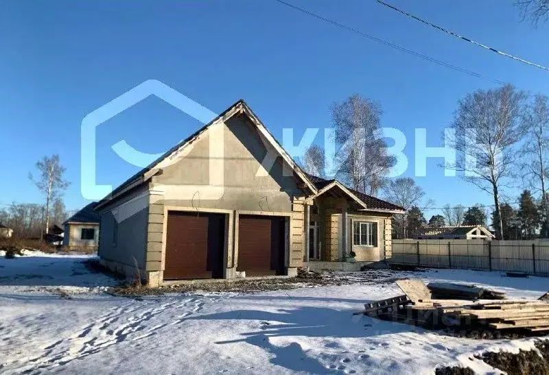 Дом в Свердловская область, Екатеринбург ул. Егерская, 66 (209 м) - Фото 1