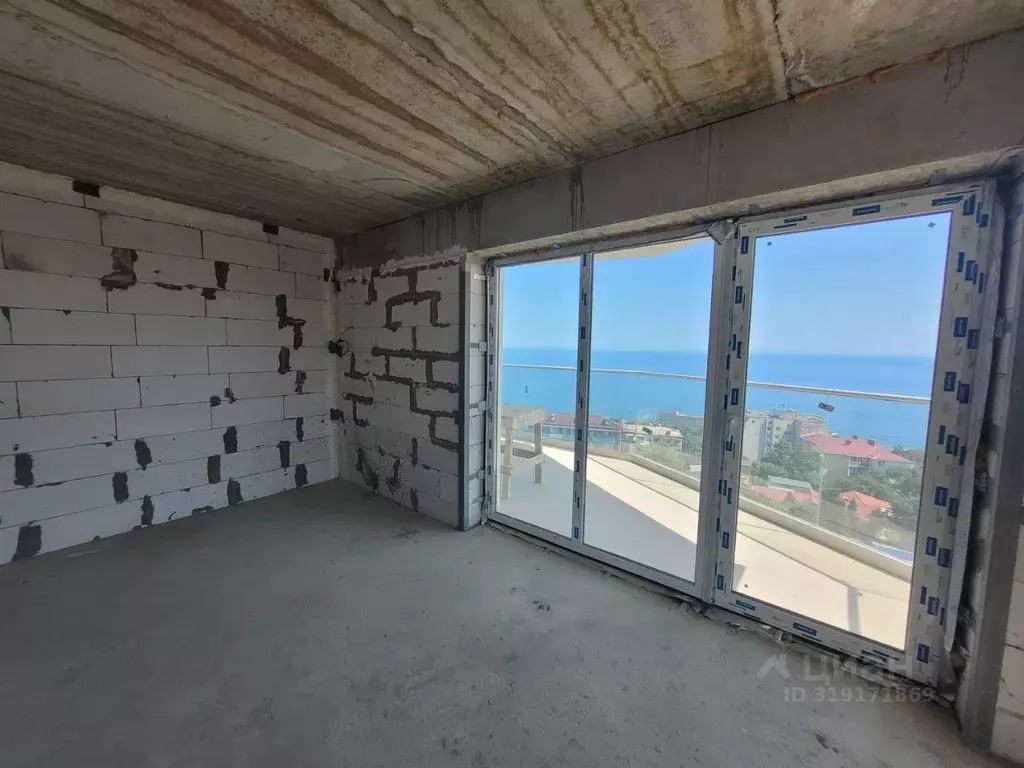 2-к кв. Крым, Алупка  (61.2 м) - Фото 0
