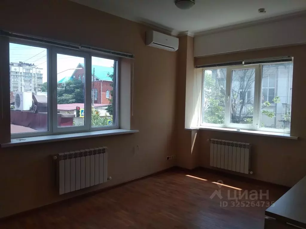 Офис в Краснодарский край, Краснодар Центральный мкр, ул. Имени ... - Фото 1