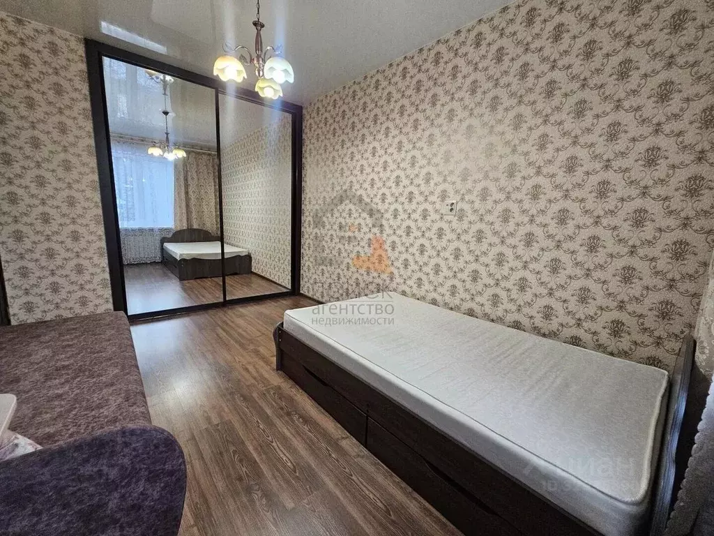 2-к кв. Кировская область, Киров ул. Садаковская, 2 (32.0 м) - Фото 2