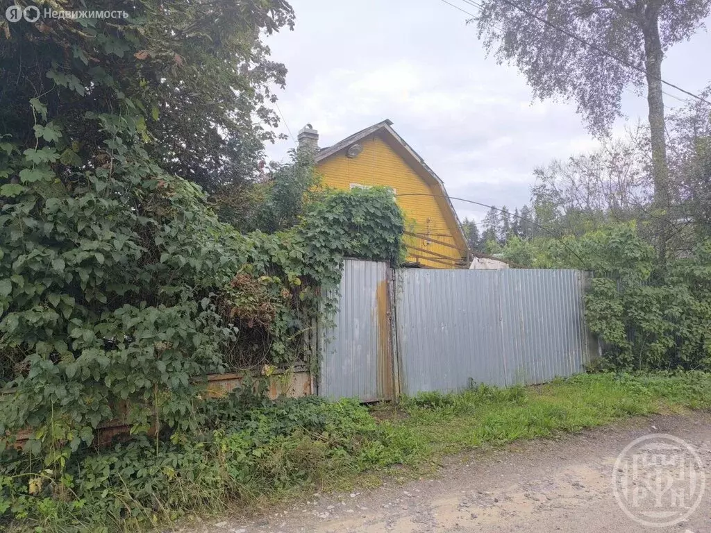 Дом в Выборгский район, Рощинское городское поселение, садоводческое ... - Фото 0