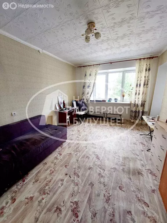 2-комнатная квартира: Лысьва, улица Шмидта, 8/2 (49.5 м) - Фото 1