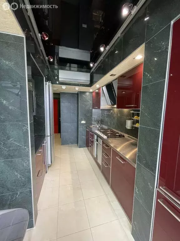 2-комнатная квартира: Анапа, улица 40 лет Победы, 1Б (81 м) - Фото 1