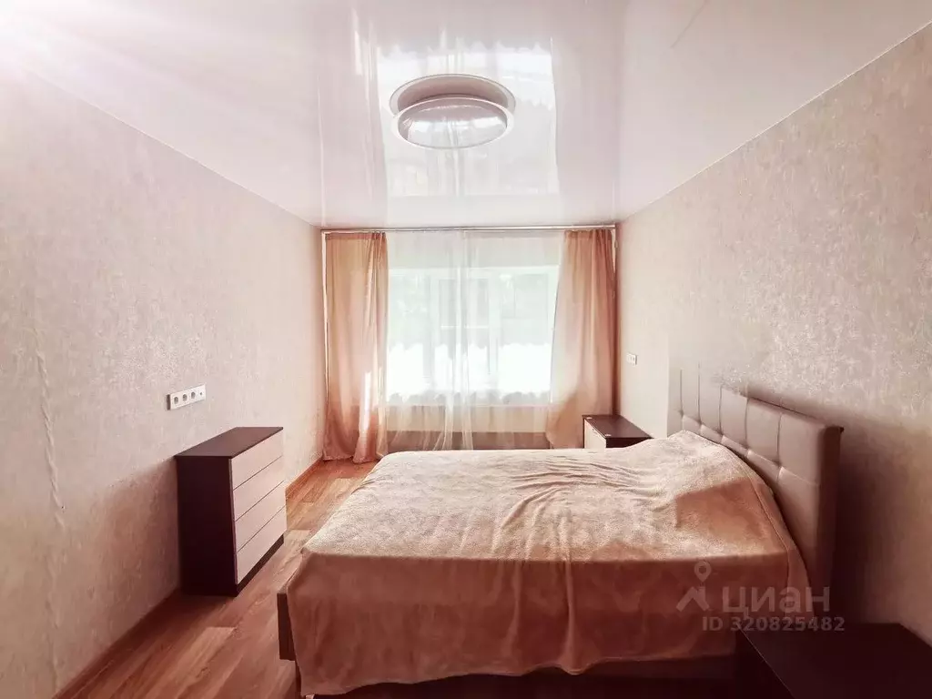 1-к кв. Волгоградская область, Волгоград Удмуртская ул., 24 (34.0 м) - Фото 1