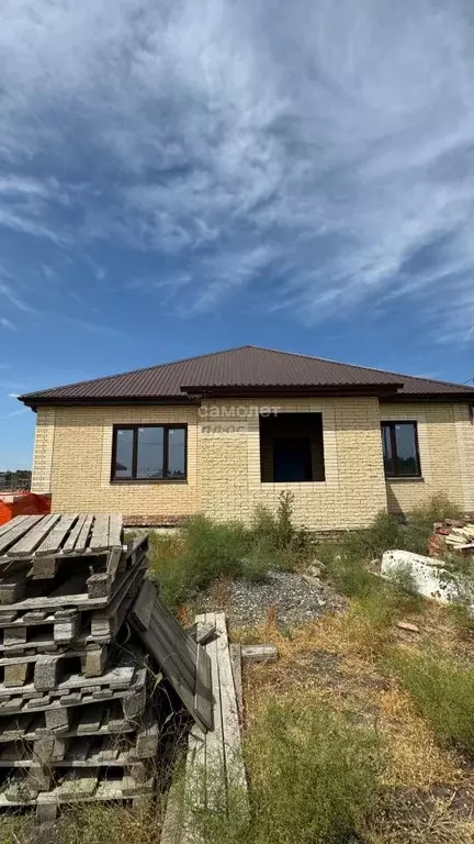 Дом в Астраханская область, Приволжский район, с. Атал  (129 м) - Фото 2