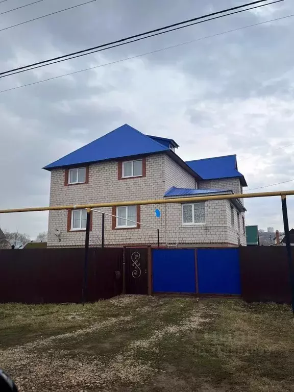 Коттедж в Башкортостан, Уфа ул. Зои Космодемьянской (175 м) - Фото 0