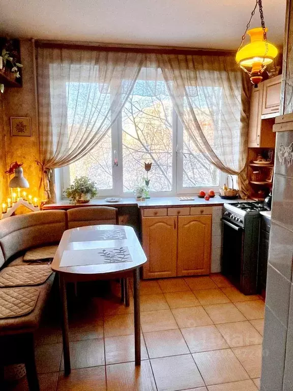 3-к кв. Ленинградская область, Гатчина просп. 25 Октября, 56 (72.0 м) - Фото 1