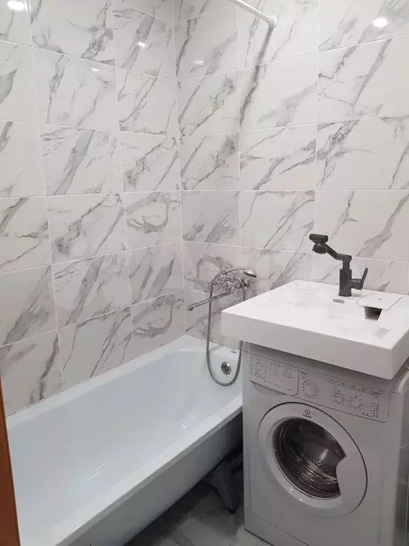 2-к. квартира, 41,3 м, 5/5 эт. - Фото 0
