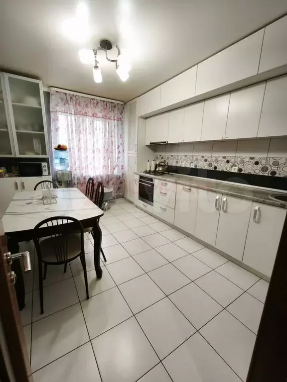 4-к. квартира, 76,8 м, 1/3 эт. - Фото 1