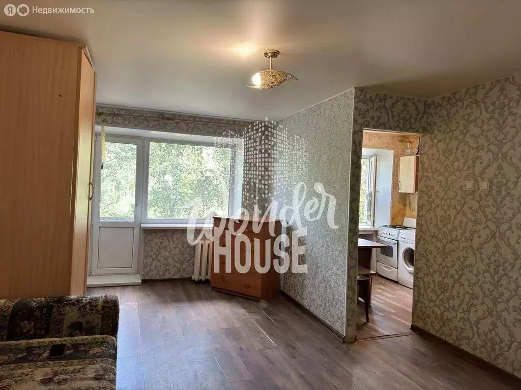 2-комнатная квартира: Тюмень, улица Пермякова, 10 (44 м) - Фото 1