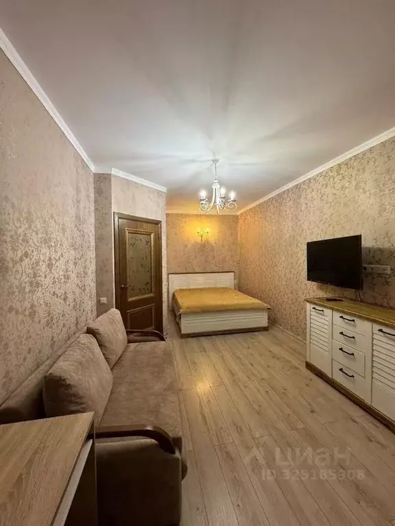 1-к кв. Крым, Симферополь ул. Севастопольская, 43Ж (35.3 м) - Фото 2