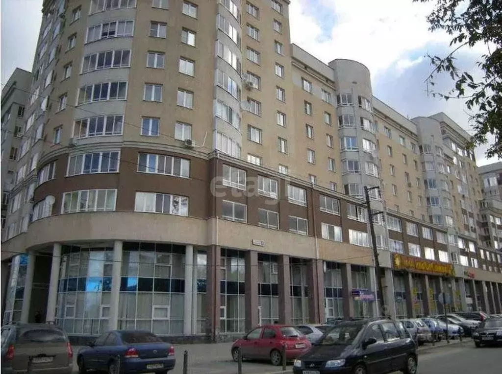 1-к кв. Свердловская область, Екатеринбург ул. Татищева, 90 (74.2 м) - Фото 1