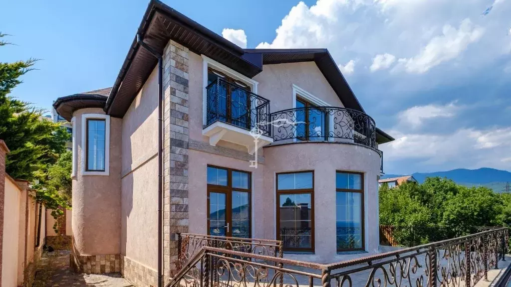 Дом в Крым, Ялта муниципальный округ, пос. Даниловка ул. Красная, 30 ... - Фото 1