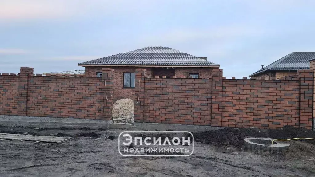 Дом в Курская область, Курский район, Новопоселеновский сельсовет, д. ... - Фото 2