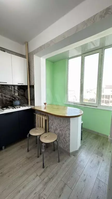 1-к. квартира, 44 м, 8/10 эт. - Фото 1