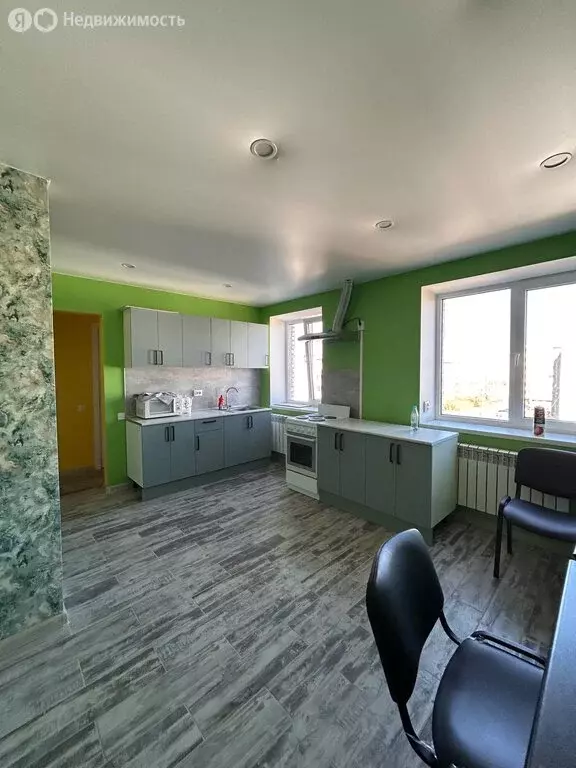 4-комнатная квартира: Тосно, улица Максима Горького, 2 (99 м) - Фото 2