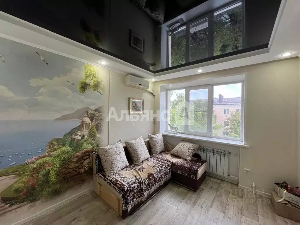 4-к кв. Ростовская область, Волгодонск ул. 50 лет СССР, 23 (62.0 м) - Фото 2