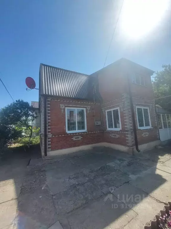 Дом в Ростовская область, Азов Азовский район, ул. Нахичеванская (73 ... - Фото 1