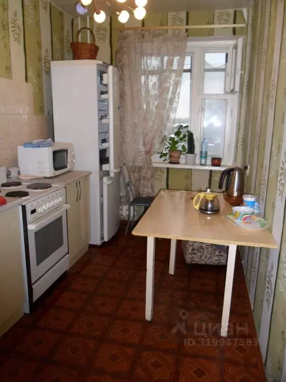 3-к кв. Томская область, Томск Черемошники мкр, ул. Пролетарская, 18 ... - Фото 0