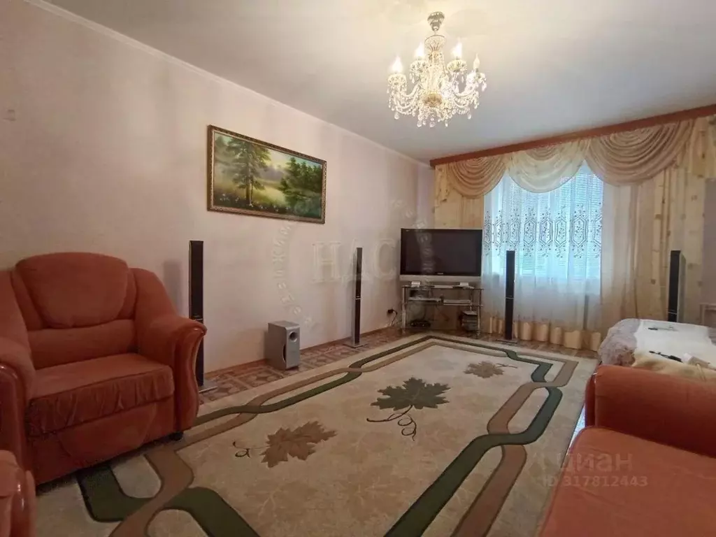 3-к кв. Курская область, Курчатов ул. Энергетиков, 5 (100.0 м) - Фото 1