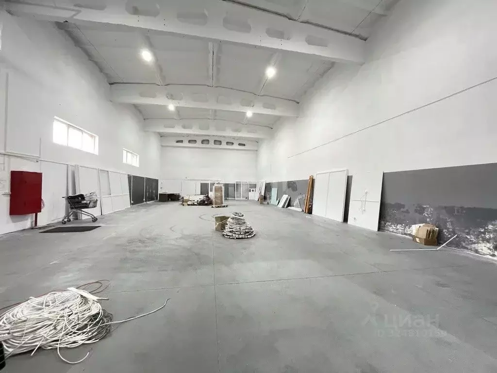 Склад в Крым, Симферополь ул. Кубанская (800 м) - Фото 1