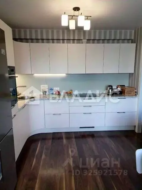 3-к кв. Москва ул. Римского-Корсакова, 11к4 (85.4 м) - Фото 1