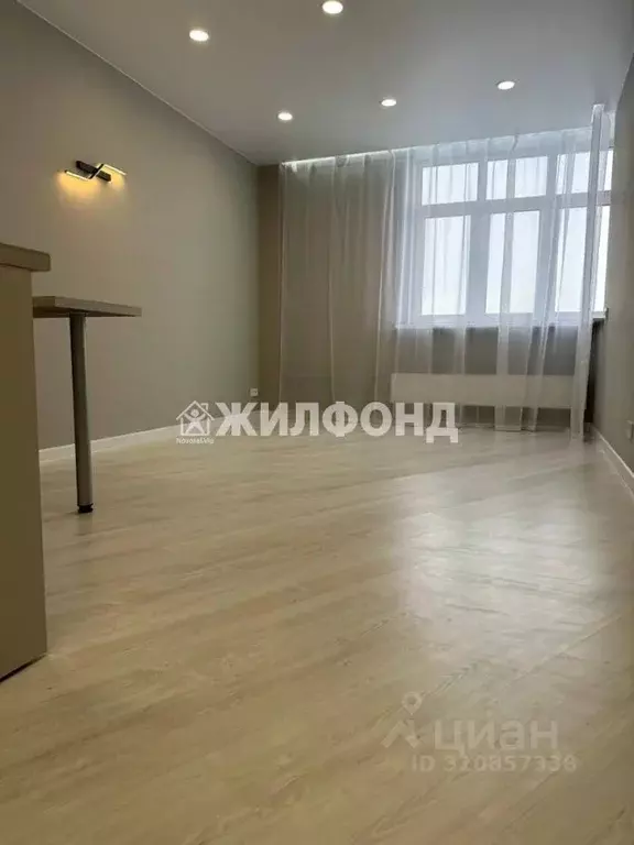 Комната Кемеровская область, Кемерово Октябрьский просп., 30Б (26.0 м) - Фото 1