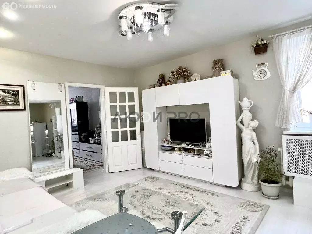 3-комнатная квартира: Уфа, Транспортная улица, 42 (75 м) - Фото 1