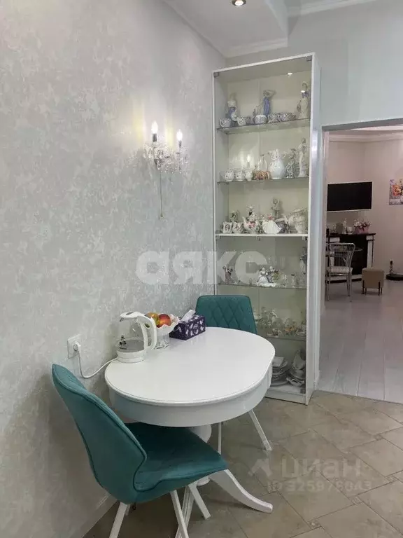 2-к кв. Краснодарский край, Сочи Центральный мкр, ул. Первомайская, 11 ... - Фото 2