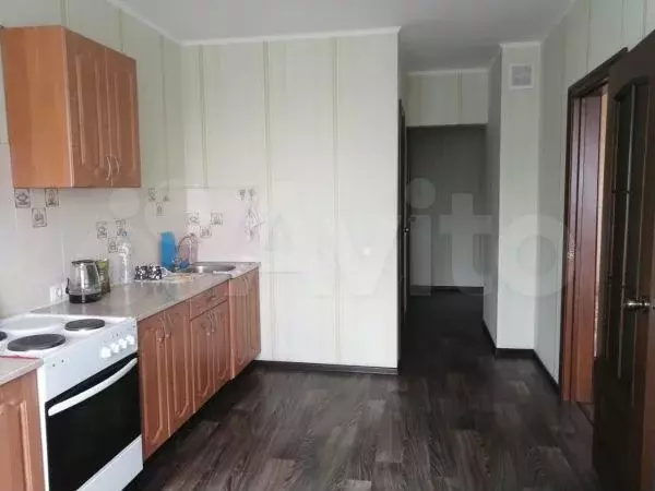 1-к. квартира, 42 м, 8/10 эт. - Фото 0