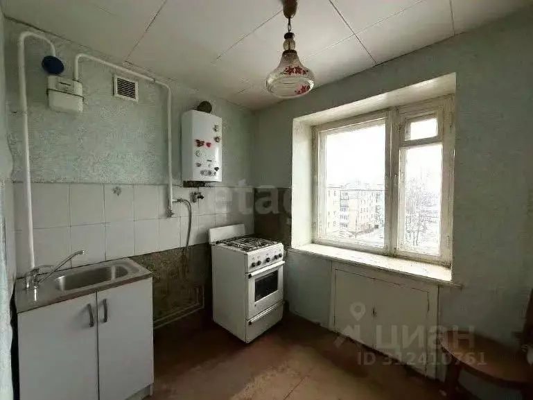 3-к кв. Вологодская область, Великий Устюг ул. Виноградова, 68 (56.9 ... - Фото 1