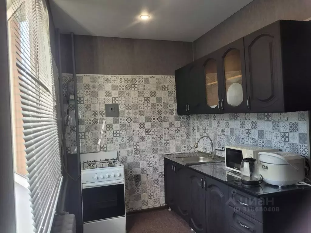 1-к кв. Краснодарский край, Крымск ул. Маршала Жукова, 16Б (35.4 м) - Фото 0