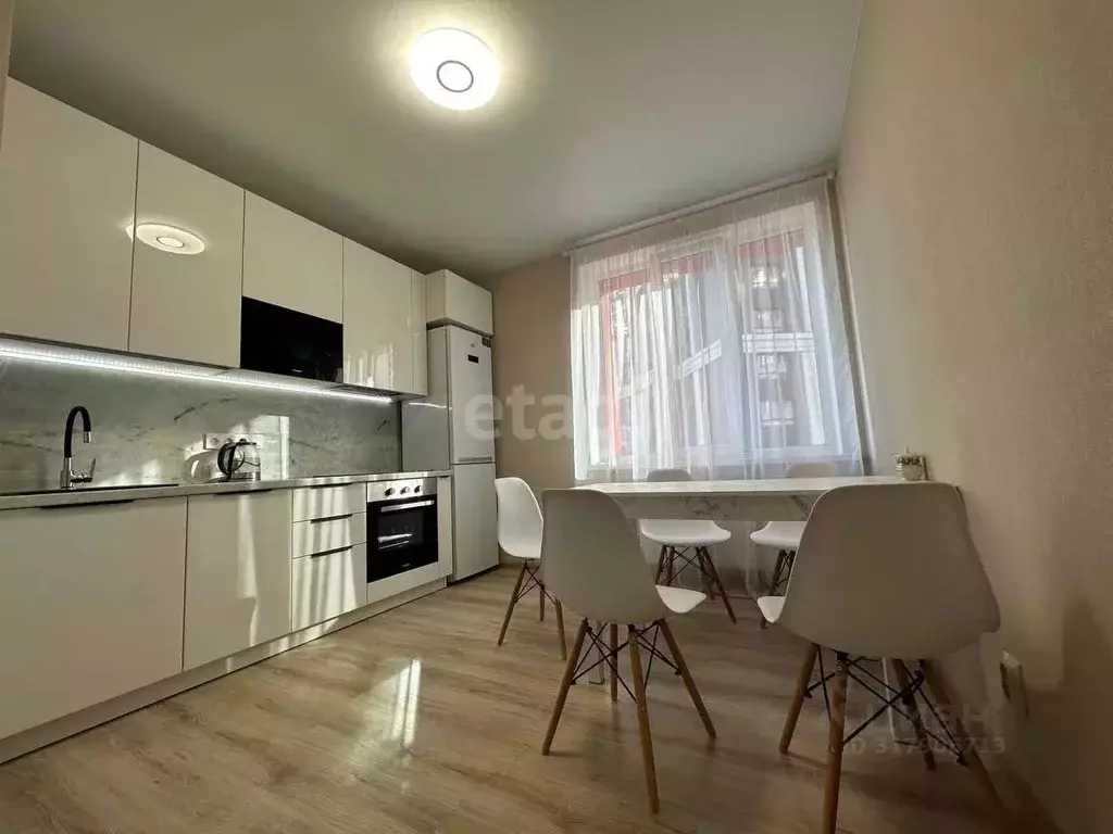 3-к кв. Татарстан, Казань ул. Аметьевская магистраль, 16к2 (73.0 м) - Фото 0