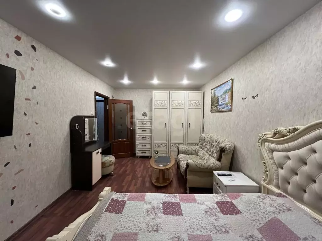 1-к кв. Ямало-Ненецкий АО, Новый Уренгой ул. 26-го съезда КПСС, 14 ... - Фото 1