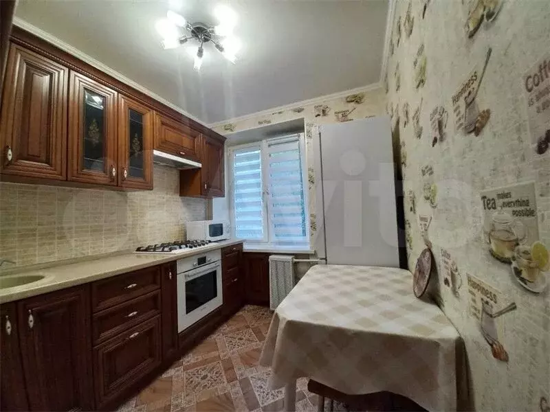1-к. квартира, 30 м, 5/5 эт. - Фото 0