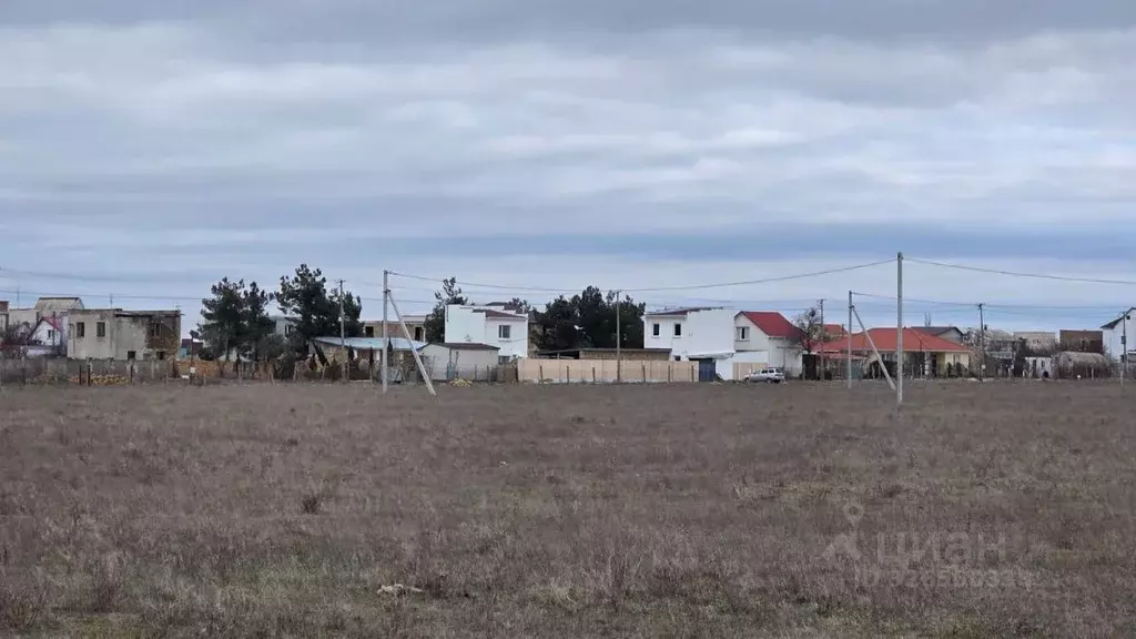 Участок в Крым, Сакский район, Молочненское с/пос, с. Витино  (10.25 ... - Фото 1