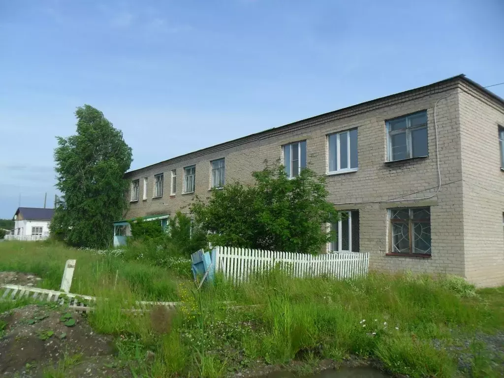 Помещение свободного назначения в Свердловская область, Алапаевский ... - Фото 1