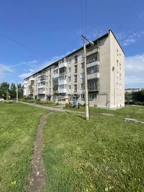 2-к кв. Свердловская область, Каменск-Уральский ул. Чехова, 7 (40.0 м) - Фото 2