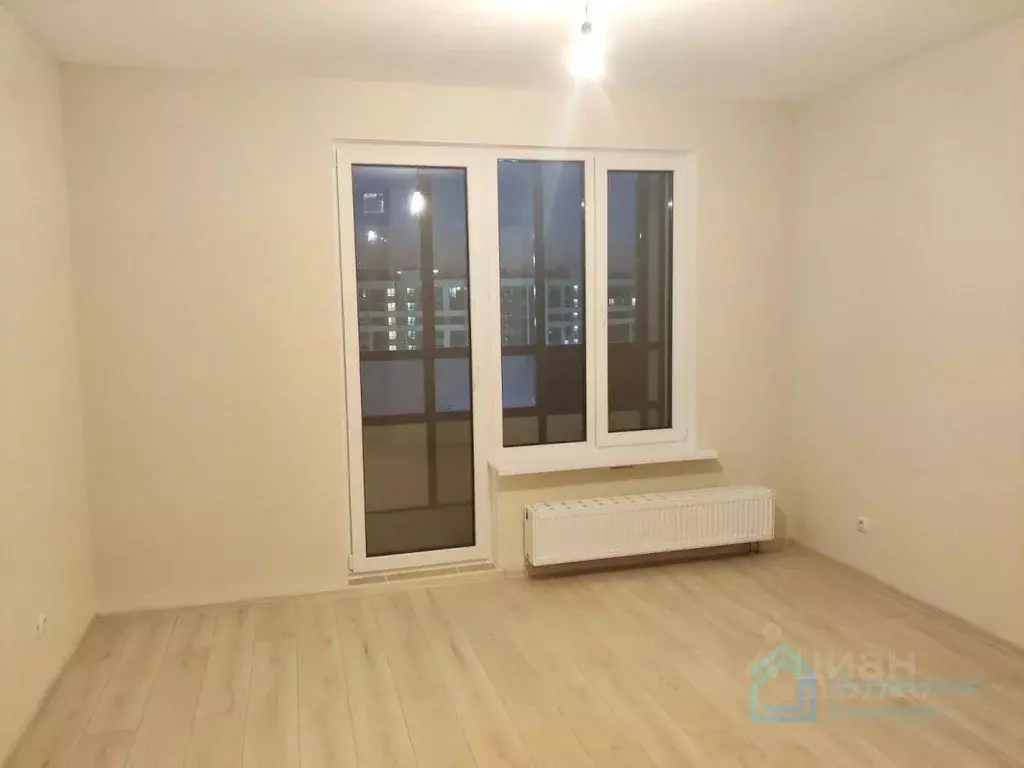 Студия Санкт-Петербург бул. Головнина, 4 (25.0 м) - Фото 0
