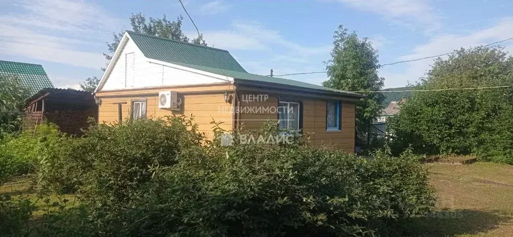Дом в Приморский край, Чугуевский муниципальный округ, с. ... - Фото 0