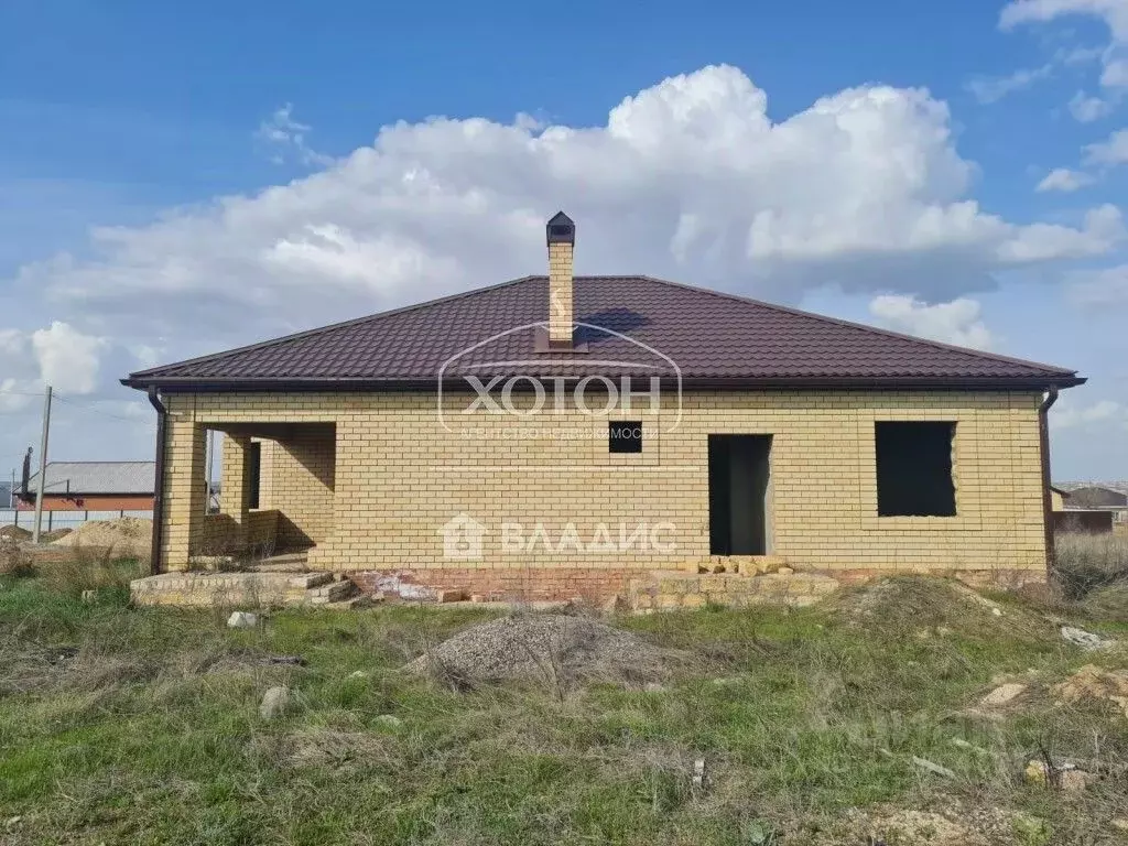 Дом в Калмыкия, Элиста пер. Буйнта (120 м) - Фото 2