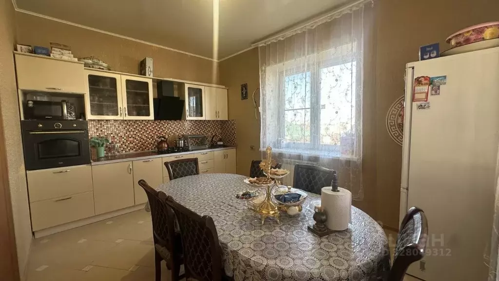 Дом в Астраханская область, Наримановский район, с. Старокучергановка ... - Фото 2