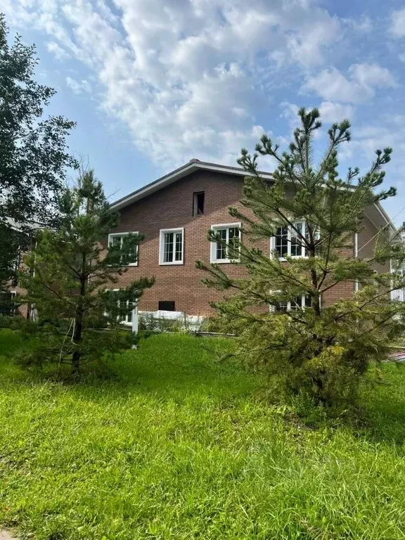 Таунхаус в Московская область, Одинцовский городской округ, д. Малые ... - Фото 0