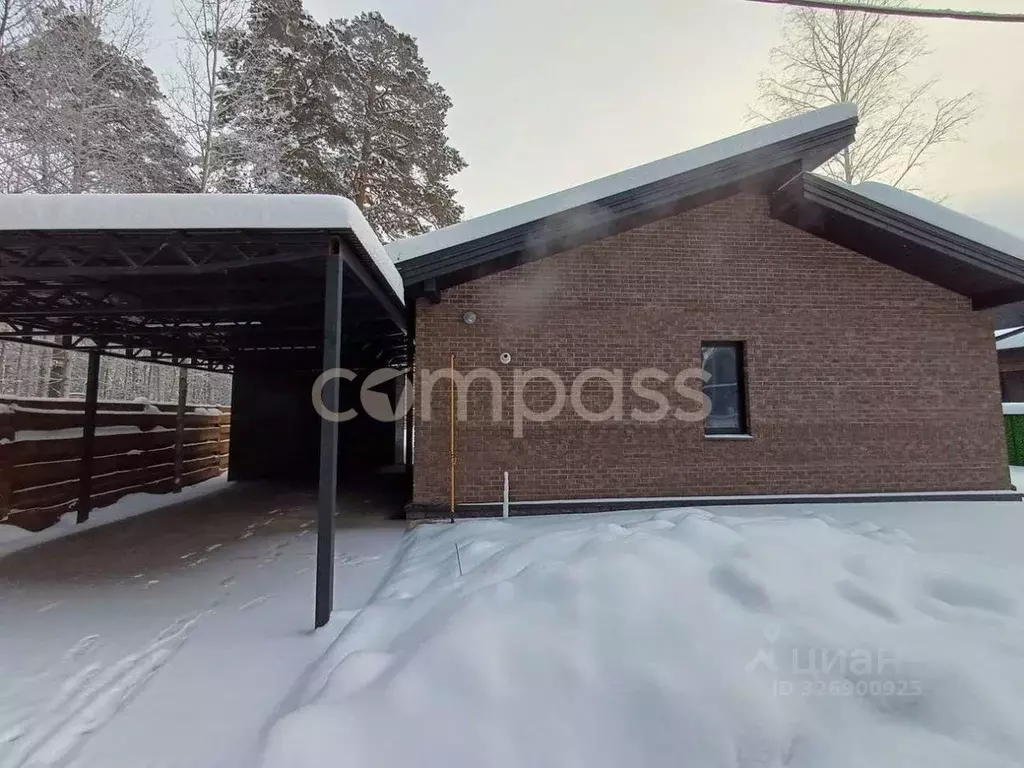 Дом в Тюменская область, Тюменский муниципальный округ, с. Перевалово ... - Фото 1