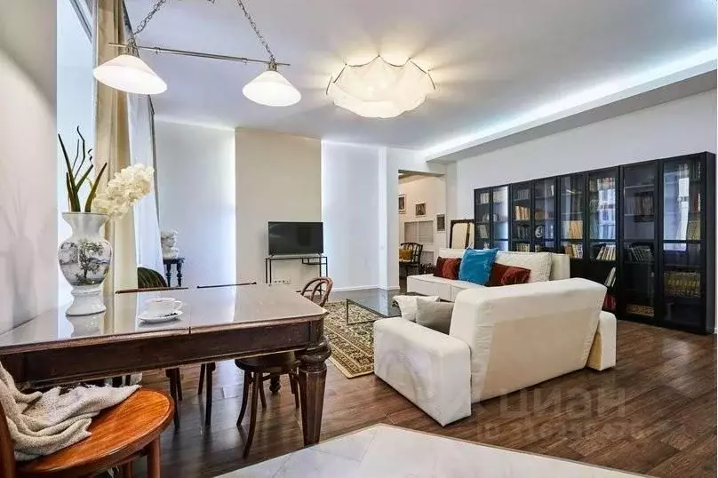 3-к кв. Санкт-Петербург Кирилловская ул., 22 (85.0 м) - Фото 1