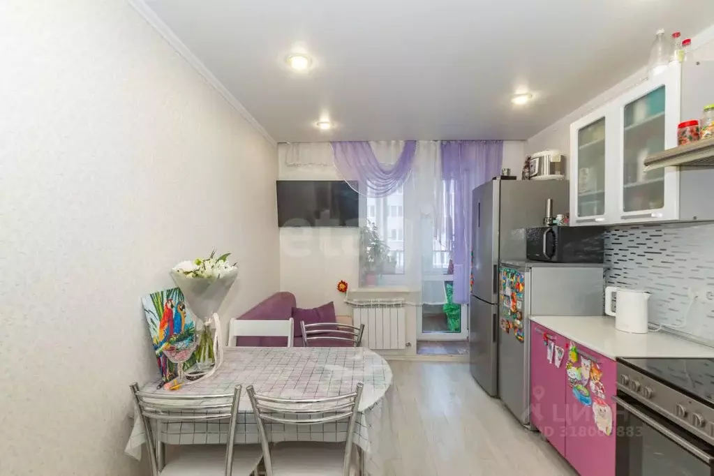 1-к кв. Омская область, Омск Пригородная ул., 23 (42.1 м) - Фото 0