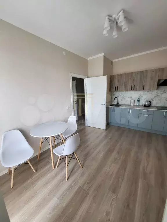 1-к. квартира, 33,7 м, 4/8 эт. - Фото 1
