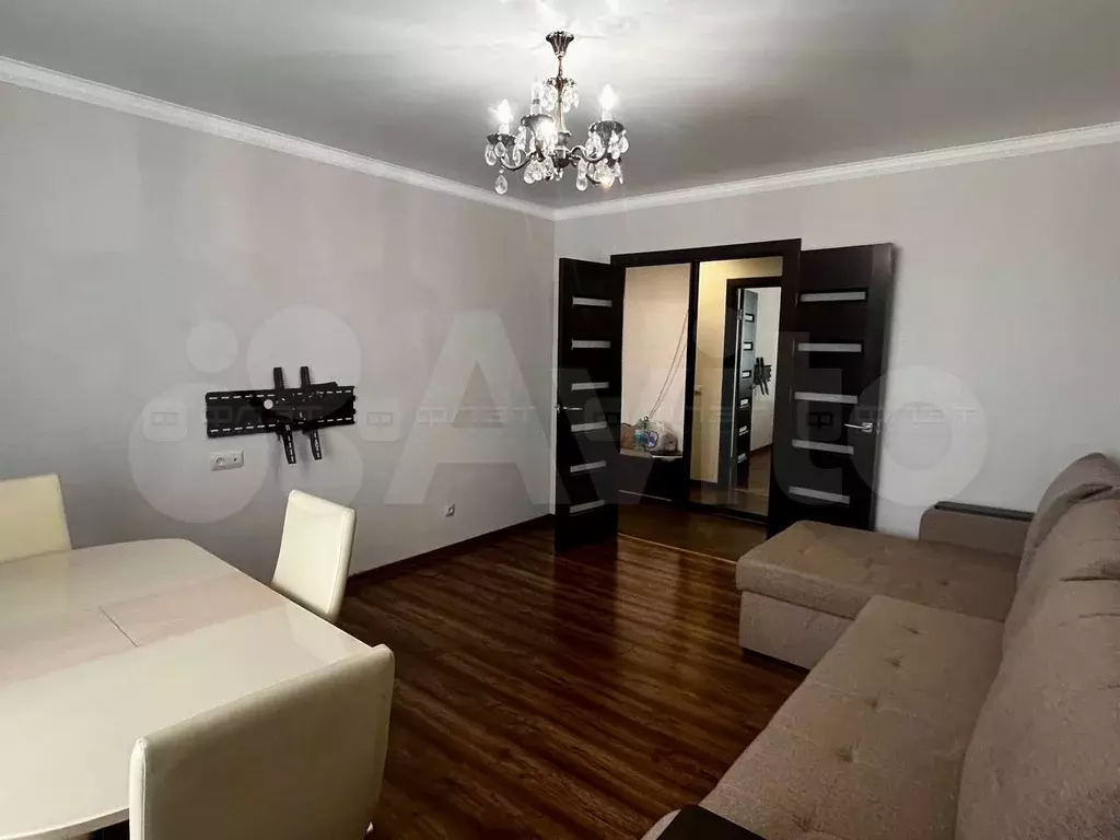 3-к. квартира, 68 м, 7/9 эт. - Фото 0