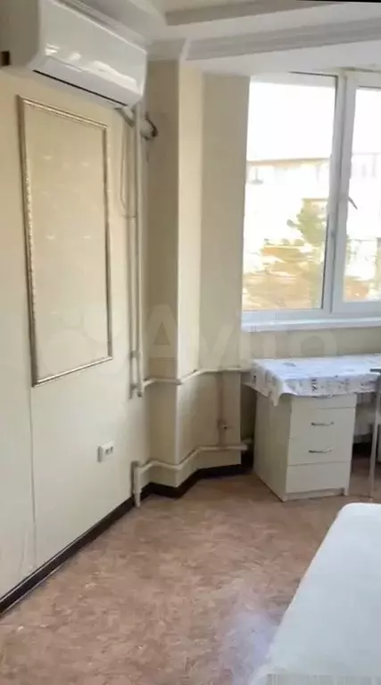 Комната 15,4 м в 6-к., 3/5 эт. - Фото 1